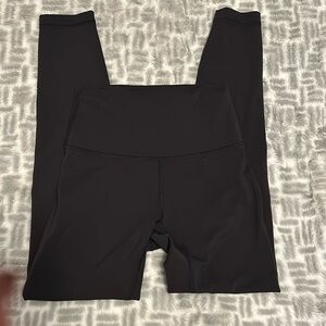 Lululemon wunder trains